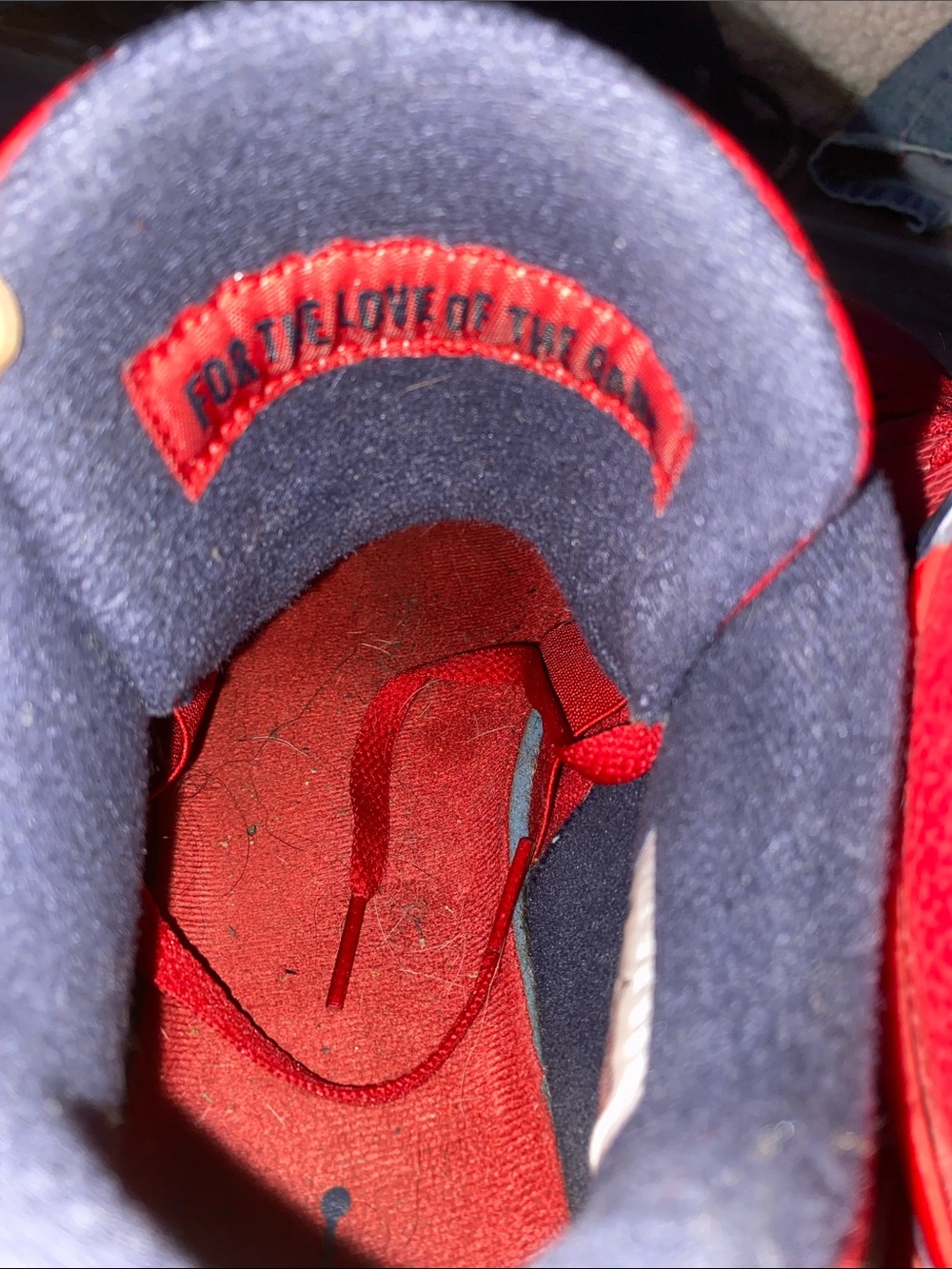 Jordan 4 fiba collab Men’s Red and Navy Mid-Top Retro Sneakers - Picture 5 of 6